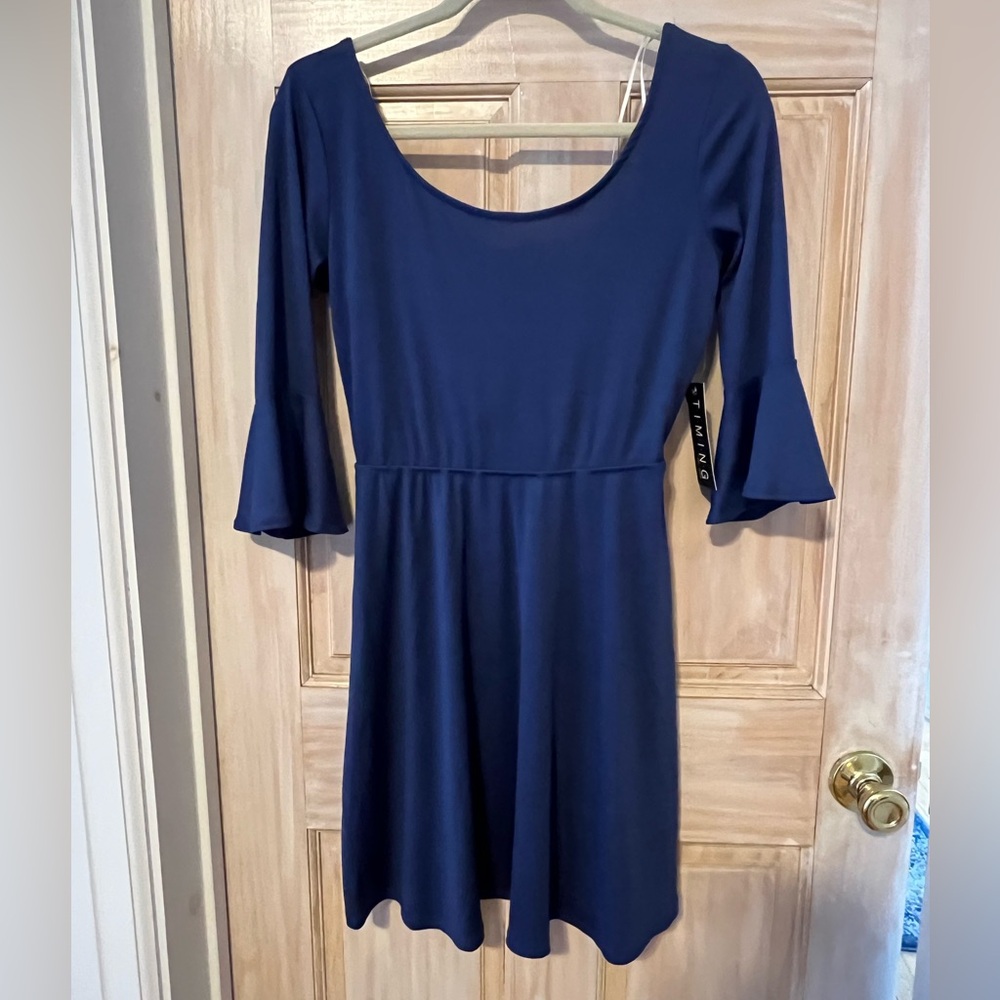 Blue Lantern sleeve tie back dress size L